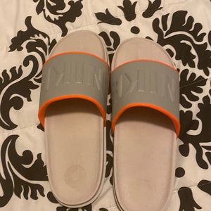 COPY - Nike Slides